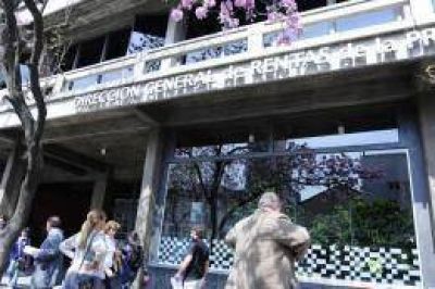 El oficialismo sube por tercera vez en 10 meses los impuestos