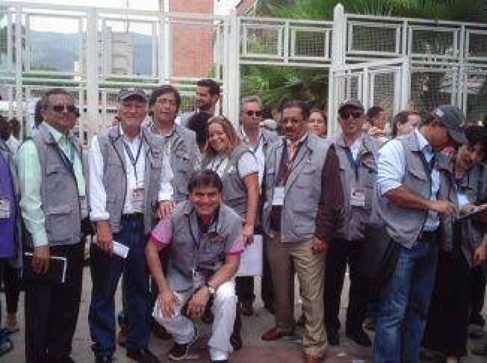El gobierno tuvo que aclarar que no pag� el viaje con dinero de la ciudad