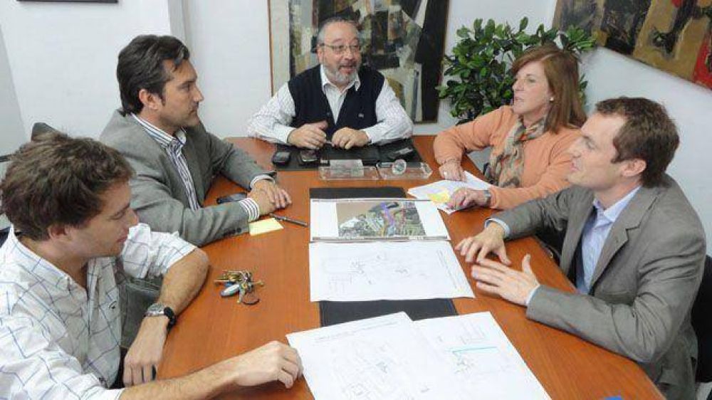 Elaboran el proyecto para abrir el camino del borde costero en el Thompson