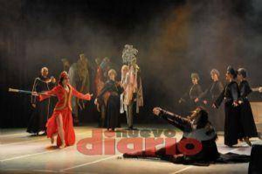Maximiliano Guerra y su ballet deleitaron a una sala colmada