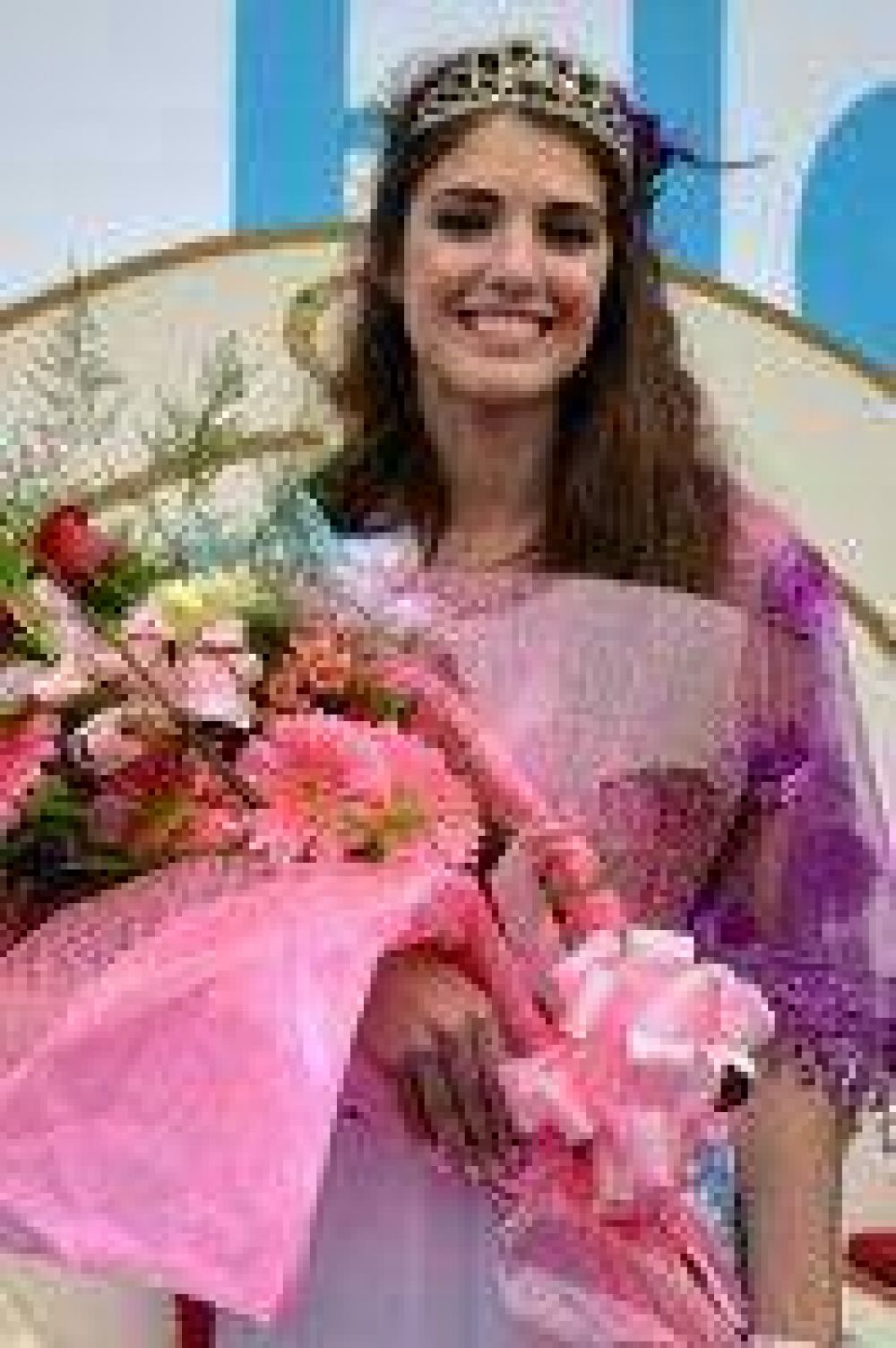 Guadalupe Serres: �Primera Princesa de la Fiesta Nacional de la Flor�
