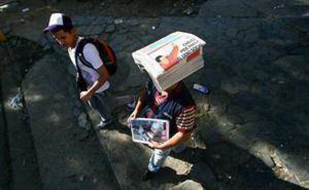 Fortalecido, Ch�vez promete profundizar su modelo socialista