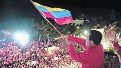 Ch�vez habl� con Capriles y dijo que respetar� las diferencias