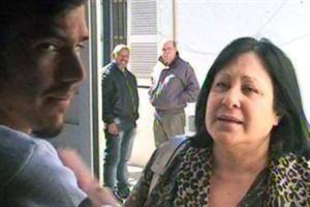 Polic�as autoconvocados en Chubut reclaman por sus haberes