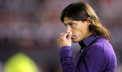 Almeyda quiere a Trezeguet : "Espero que David se quede"