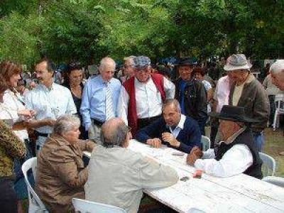 En Neuqu�n sigue la Campa�a de �Buen Trato hacia los mayores�
