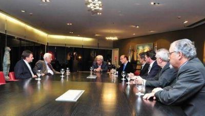Entidades del G-6 no quieren aumento de impuestos en 2013