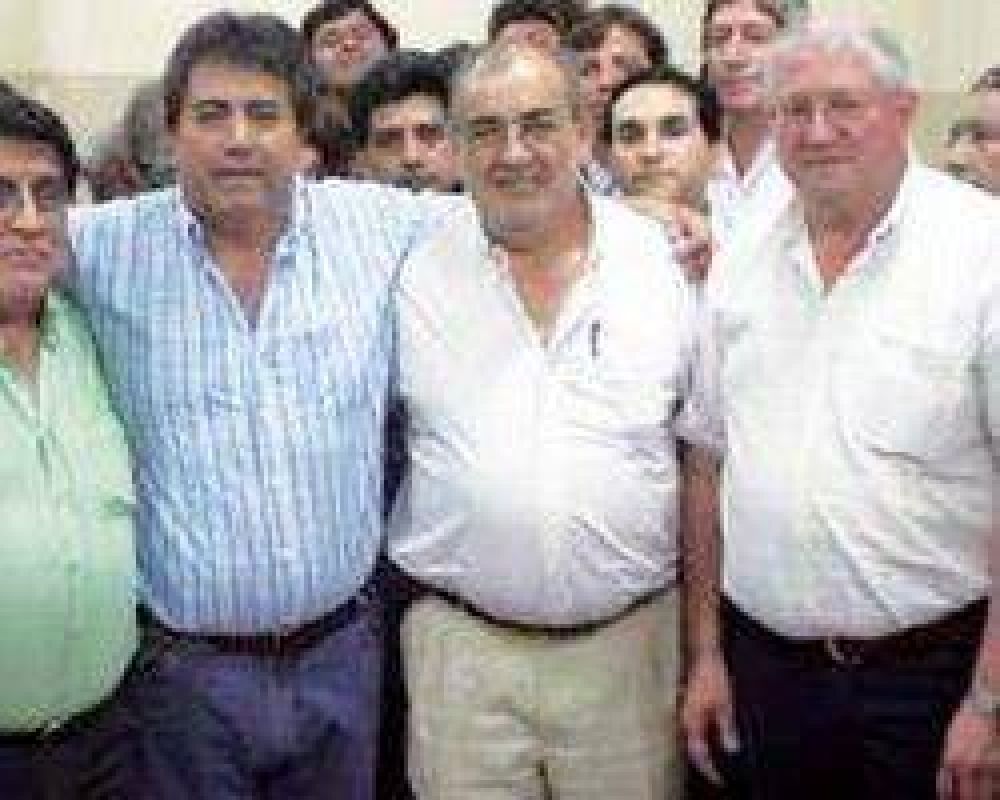La CGT seguir� unida: Cabello, Figueroa y Castro lo decidieron ayer en reuni�n