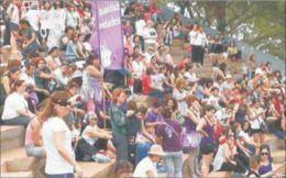 Cerr� el Encuentro Nacional de Mujeres en Posadas