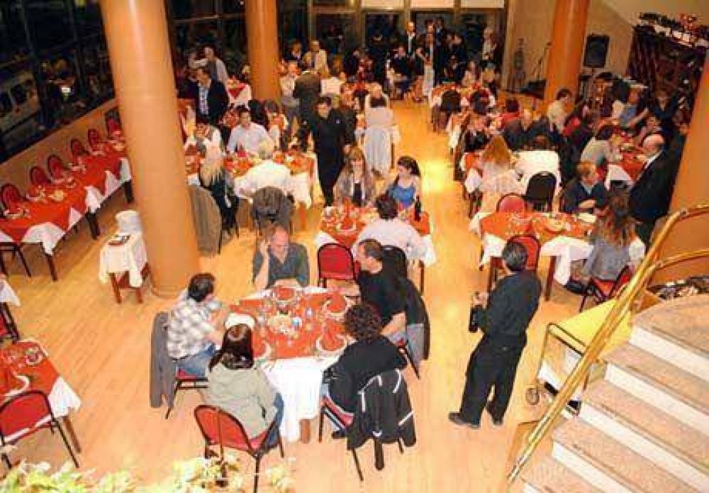 Rovira Bosch present� informe de gesti�n