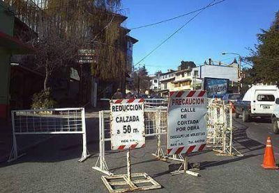 Bacheo y cord�n cuneta, la �nica cara de la obra p�blica en Bariloche