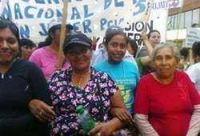 Mujeres chaque�as en el 27� Encuentro Nacional de Mujeres