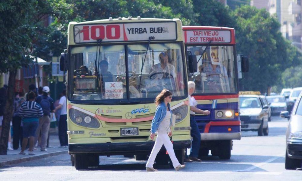 Concejales quieren facultades para decidir por d�nde deben andar los �mnibus