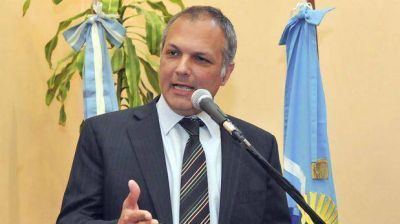 Buzzi abri� licitaciones en Trelew