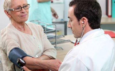Lanzan charla abierta sobre riesgos cardiovasculares