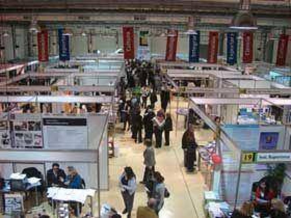Inaugura hoy la 6� Feria del Libro de Lan�s y la 5� Expocarreras