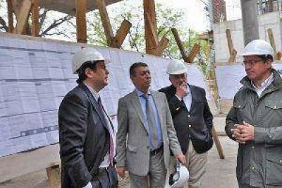 Zamora y funcionarios nacionales recorrieron obras en ejecuci�n