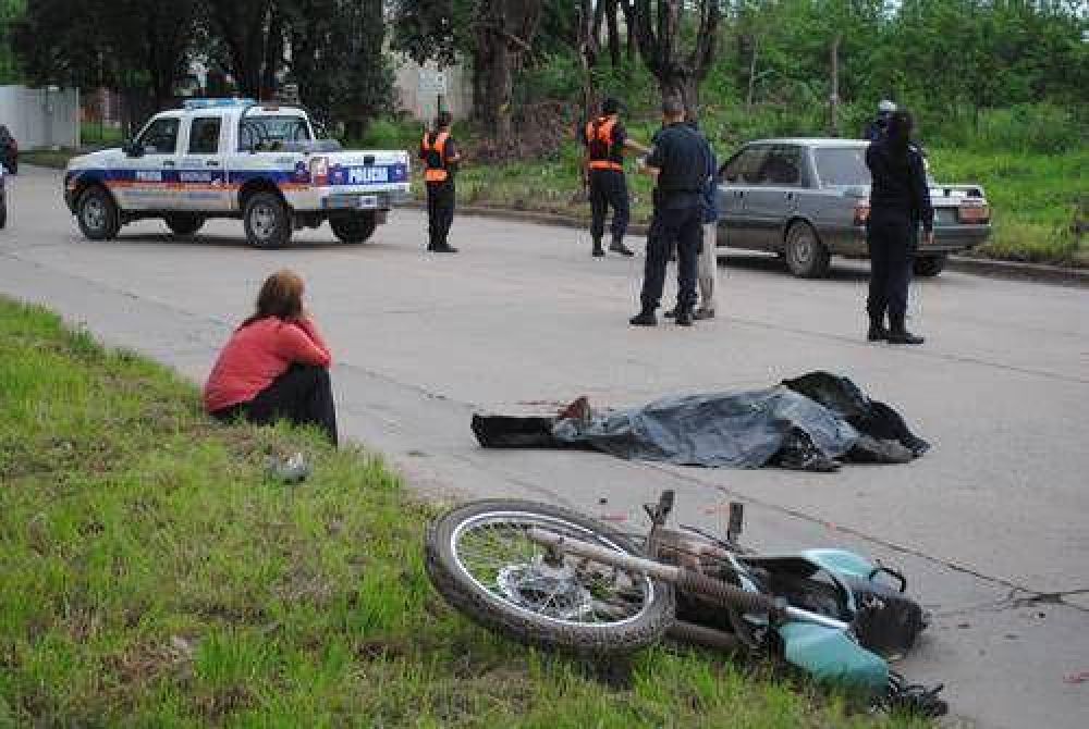 Una nueva v�ctima por choque: muri� joven de 22 a�os en tr�gico accidente ocurrido sobre la Av. Savio
