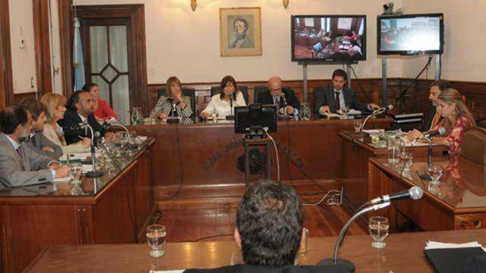Contin�a el juicio contra represores de Gualeguaych�