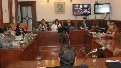 Contin�a el juicio contra represores de Gualeguaych�