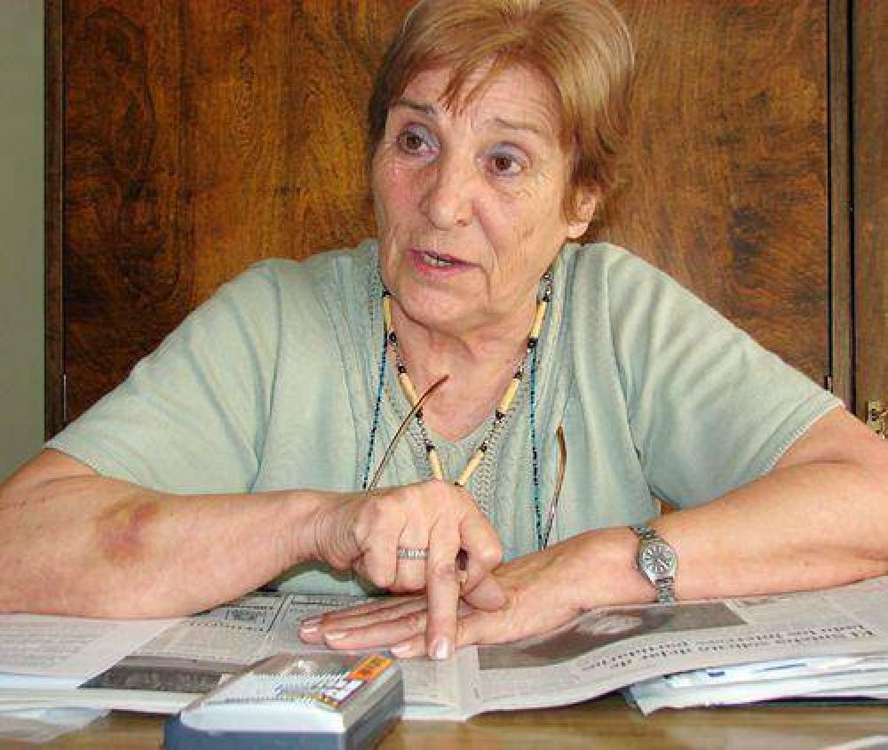 Los maestros de la FEB no dictar�n clases
