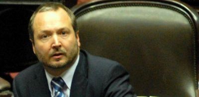 Lluvia de cr�ticas a Sabbatella en Diputados: �No s� como vas a hacer para mirarte al espejo�