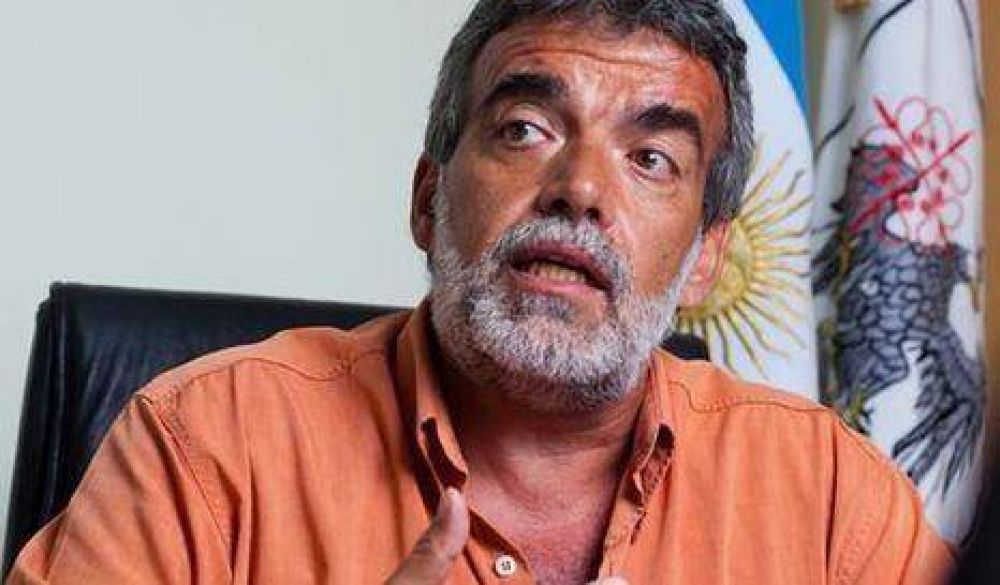 "Macri viol� la intimidad de la joven"
