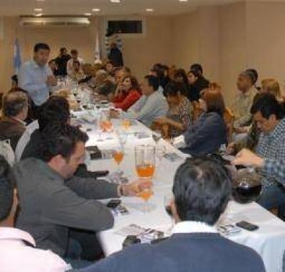 Con fecha y hora, el oficialismo convoc� al acto por el D�a de la Lealtad