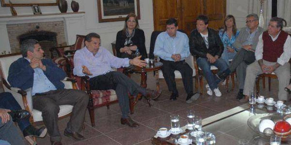 Beder Herrera analiz� con el bloque oficialista iniciativas y obras para el �ltimo tramo del a�o
