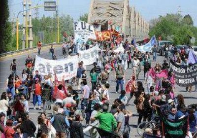 Estatales insistieron en el aumento 