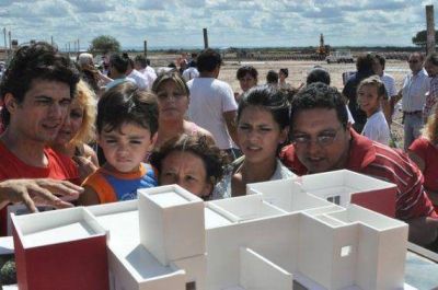 A fines de noviembre comienza la entrega de viviendas de los planes Progreso y Sue�os en San Luis y Mercedes