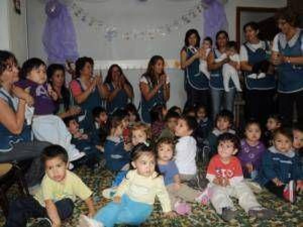 Media sanci�n al proyecto de ley que regula las guarder�as 