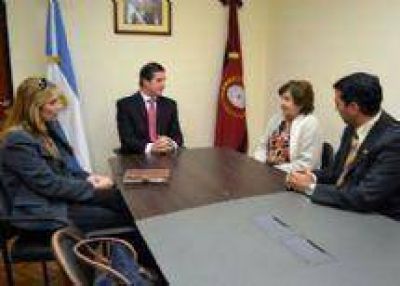 Se analiz� la situaci�n de menores en conflicto con la ley penal