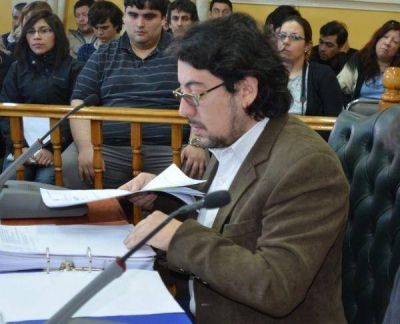 Garay impulsa la creaci�n de la �Escuela de Manejo� en R�o Grande
