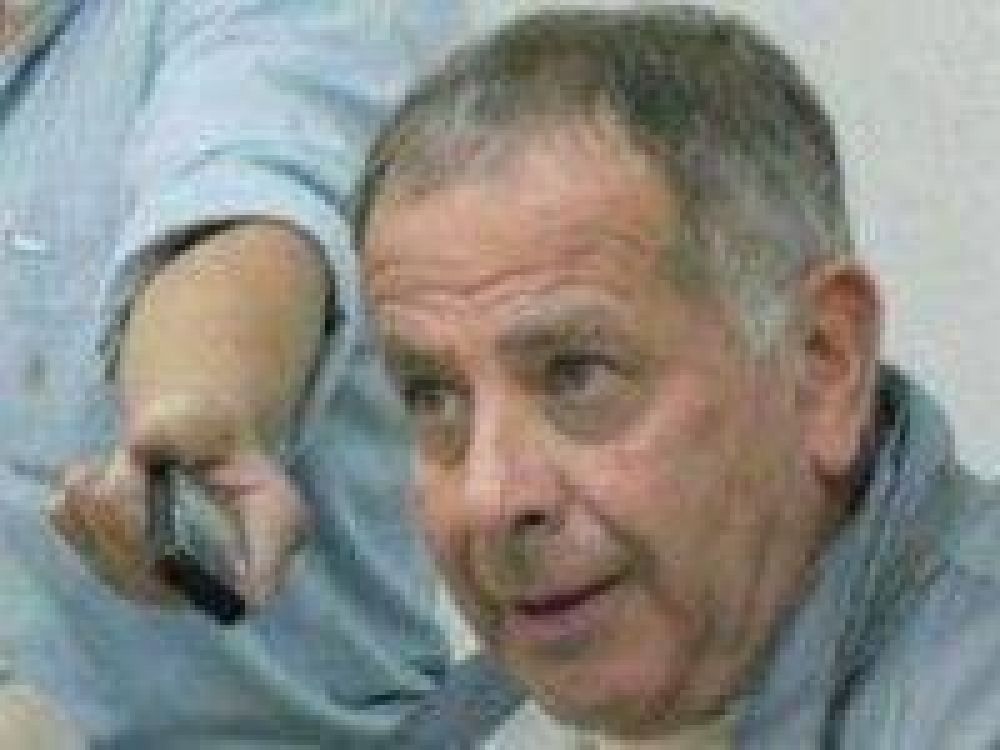 Murdocca confirm� que �se hizo un cord�n sanitario en la vieja terminal�