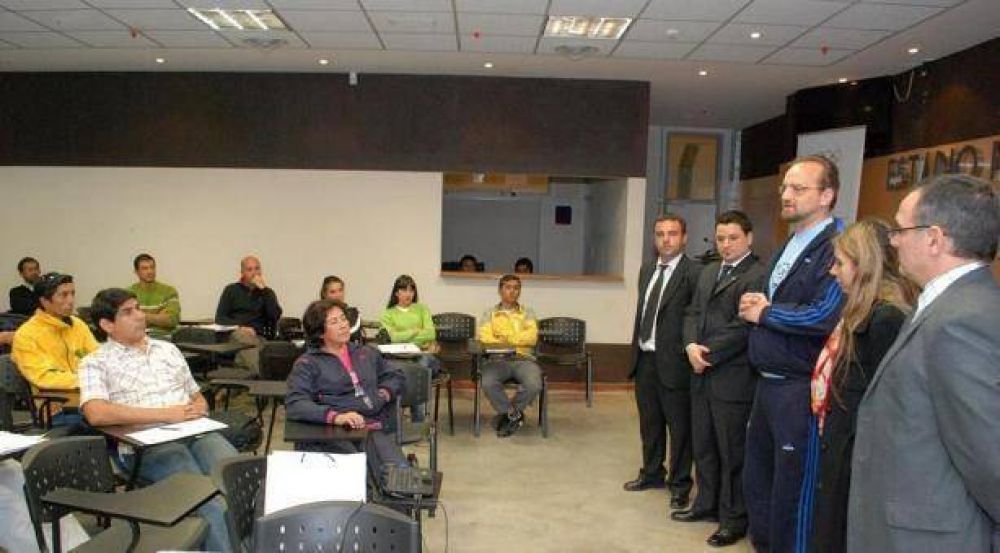 Brumec renov� el compromiso de proseguir con las capacitaciones