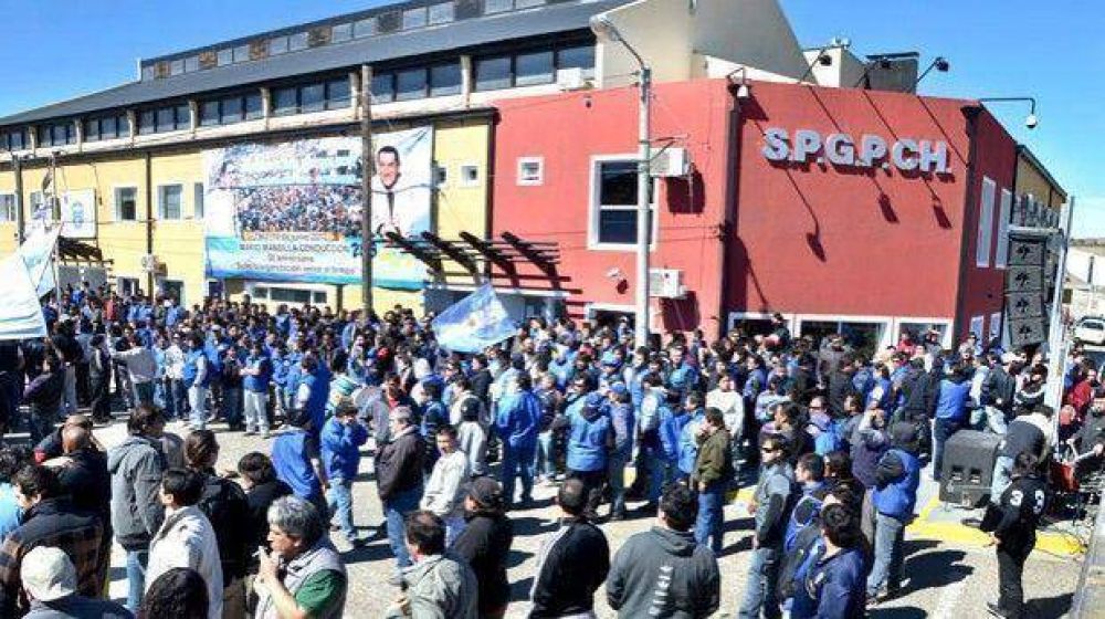 El gremio petrolero desconoce la conciliaci�n de la delegaci�n local