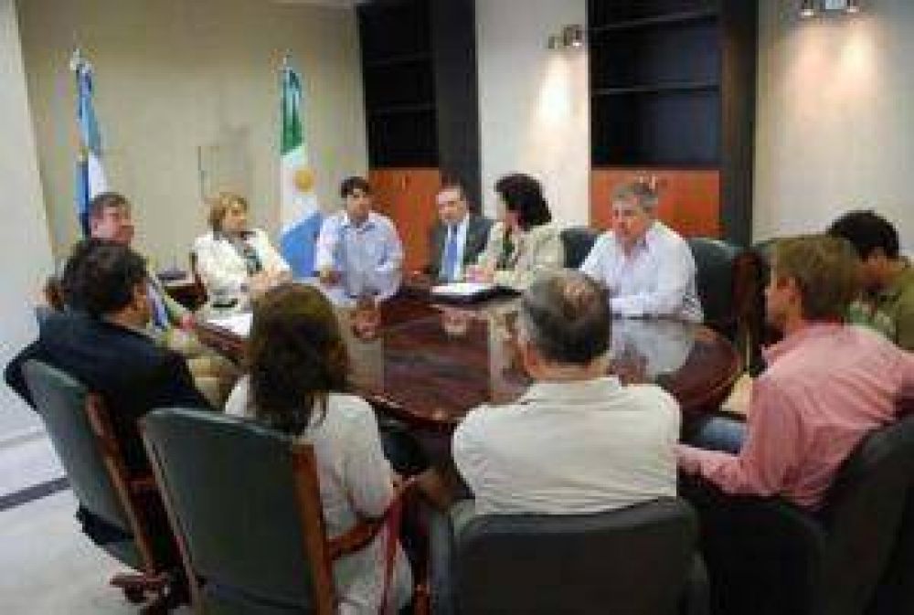 El gobernador con el STJ y sindicatos