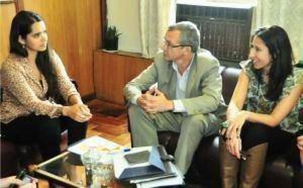 Naci�n y Provincia relevar�n tierras en poder de extranjeros en Chaco
