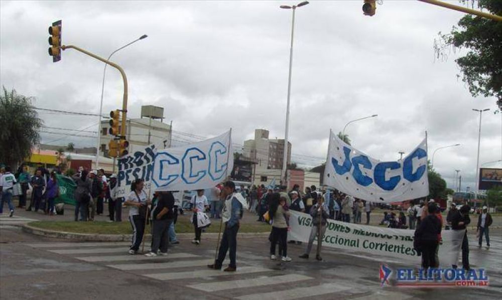 CTA: protesta nacional gener� inconvenientes en el puente Belgrano
