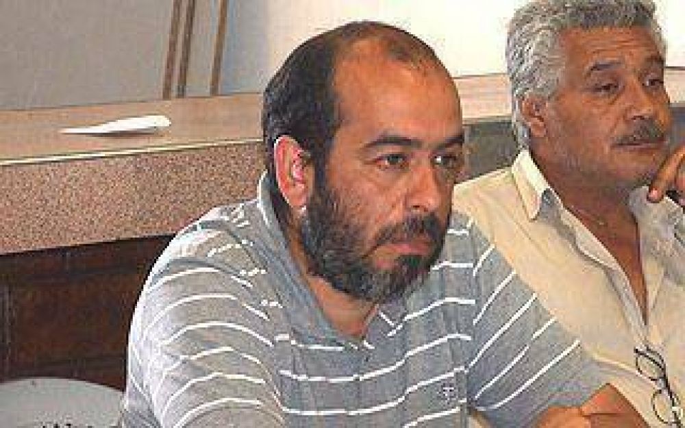 ECHEVERR�A: Municipales lamentan que ya �no hay di�logo� por el pago de horas extras