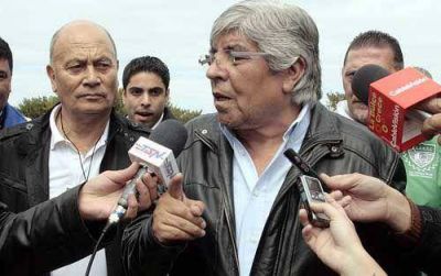 Hugo Moyano: �vamos a analizar un plan de lucha� 