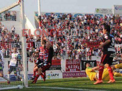 Patronato recibir� a Sarmiento de Jun�n sin p�blico visitante 