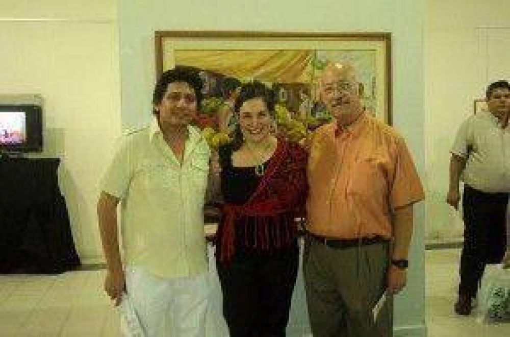Abri� la muestra �Retorno� de Alejandra Lesbegueris