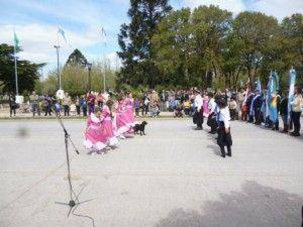 La localidad de Oriente festej� sus 101 a�os
