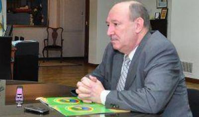 �El sector debe alcanzar a producir el 33% del PBI�