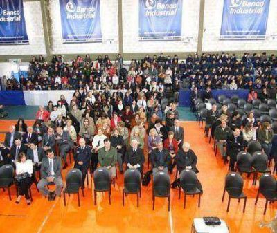 Se celebraron los 50 a�os del Colegio Sagrada Familia