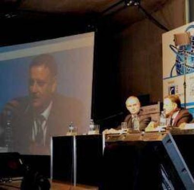 El quintelismo volvi� a pedir por una ley de coparticipaci�n municipal