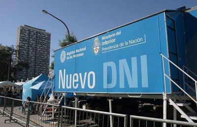 Sumar�n m�s camiones m�viles para tramitar el DNI y pasaporte