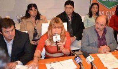 A�da Ayala: �Est�n utilizando la ley como un mecanismo de coacci�n�  